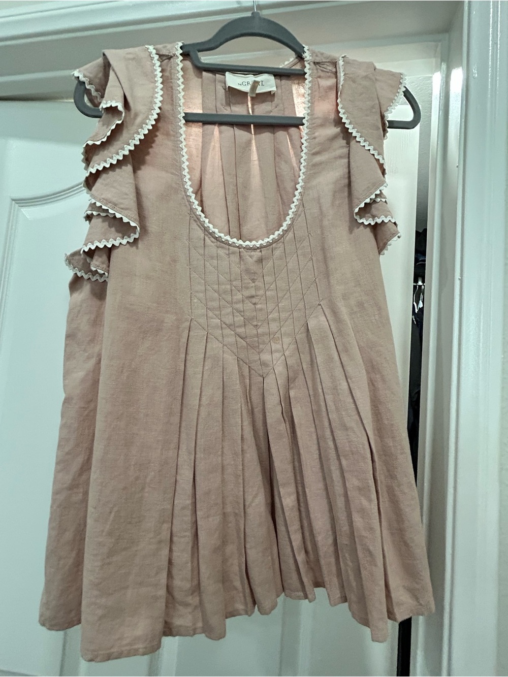 THE GREAT. Dusty Blush Linen Ruffle Sleeve Pleated Top